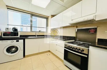 Apartment - 1 Bedroom - 2 Bathrooms for rent in Jumeirah Garden City - Al Satwa - Dubai