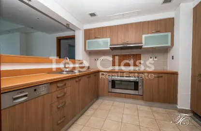 Apartment - 2 Bedrooms - 3 Bathrooms for rent in Marina Residences 6 - Marina Residences - Palm Jumeirah - Dubai