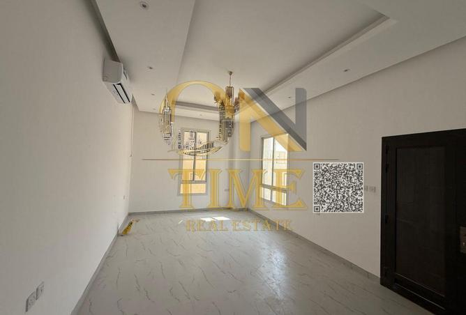 15860018 - Property Image 2