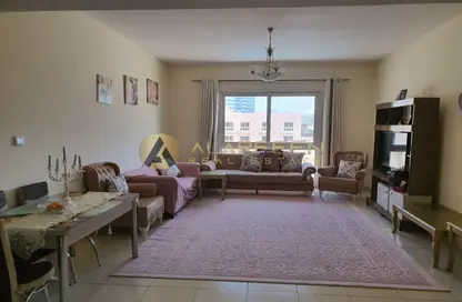 Apartment - 2 Bedrooms - 3 Bathrooms for rent in Rose 2 - Emirates Gardens 1 - Jumeirah Village Circle - Dubai