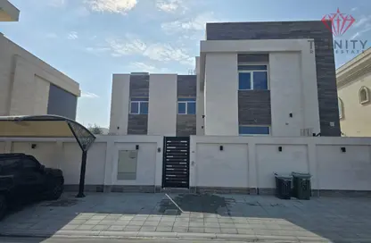 Villa - 4 Bedrooms - 6 Bathrooms for sale in Nad Al Sheba 1 - Nad Al Sheba - Dubai Villa - 4 Bedrooms - 6 Bathrooms for sale in Nad Al Sheba 1 - Nad Al Sheba - Dubai