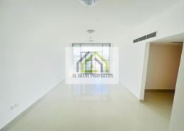 Empty Room image for: Apartment - 2 bedrooms - 3 bathrooms for rent in Muwaileh 29 Building - Muwaileh - Sharjah, Image 1