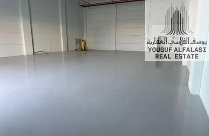 Warehouse - Studio - 1 Bathroom for rent in Umm Al Thuoob - Umm Al Quwain