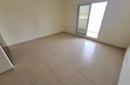 Apartment - Studio - 1 Bathroom for rent in Stadium Point - Dubai Sports City - Dubai