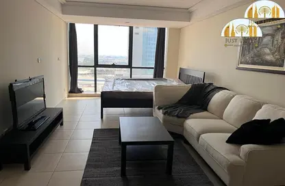 Apartment - Studio - 1 Bathroom for rent in Goldcrest Views 2 - JLT Cluster J - Jumeirah Lake Towers - Dubai