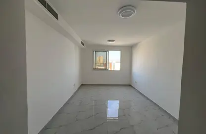 شقة - غرفة نوم - 2 حمامات للايجار في الجرف 3 - الجرف - عجمان وسط المدينة - عجمان