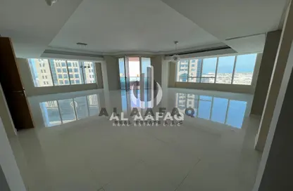Apartment - 3 Bedrooms - 5 Bathrooms for rent in Al Majaz 3 - Al Majaz - Sharjah