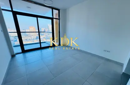 Apartment - 1 Bedroom - 2 Bathrooms for rent in Central Park Tower - Jumeirah Village Circle - Dubai