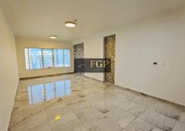 Apartment - 3 bedrooms - 4 bathrooms for rent in Hamdan Street - Abu Dhabi