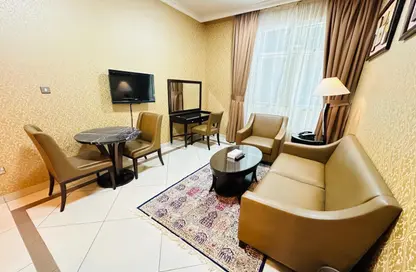 Apartment - 1 Bedroom - 1 Bathroom for rent in Jamal Tower - Al Nahyan Camp - Abu Dhabi