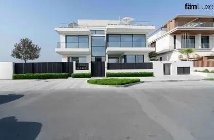 Villa - 5 Bedrooms - 7 Bathrooms for sale in Port de La Mer - La Mer - Jumeirah - Dubai