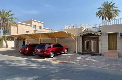 Villa - 5 Bedrooms - 6 Bathrooms for sale in Al Twar 4 - Al Twar - Dubai