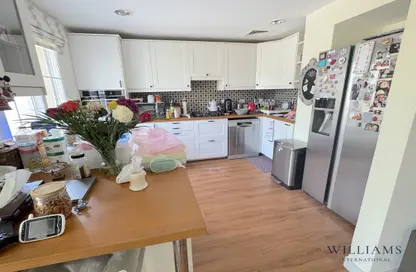 Villa - 2 Bedrooms - 3 Bathrooms for rent in Springs 6 - The Springs - Dubai