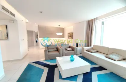 Living Room image for: Apartment - 1 Bedroom - 2 Bathrooms for rent in DAMAC Maison The Vogue - Business Bay - Dubai, Image 1
