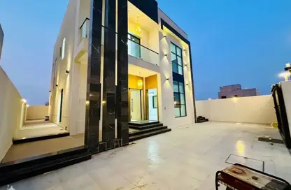 فيلا - 4 غرف نوم - 6 حمامات للايجار في الحليو 2 - الحليو - عجمان