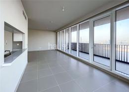 صورةغرفة فارغة لـ: شقة - 3 غرف نوم - 4 حمامات للبيع في هاربور جيت تاور١ - بوابة هاربور - ميناء خور دبي (ذا لاجونز) - دبي, صورة 1
