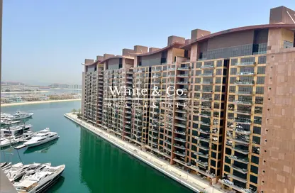 Apartment - 3 Bedrooms - 4 Bathrooms for rent in Marina Residences 6 - Marina Residences - Palm Jumeirah - Dubai