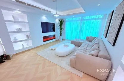 Apartment - 2 Bedrooms - 2 Bathrooms for sale in Orra Marina - Dubai Marina - Dubai