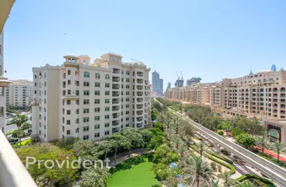Apartment - 2 Bedrooms - 3 Bathrooms for rent in Al Shahla - Shoreline Apartments - Palm Jumeirah - Dubai
