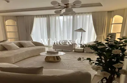 Apartment - 2 Bedrooms - 2 Bathrooms for rent in Boulevard Point - Downtown Dubai - Dubai