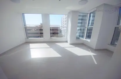 Apartment - 1 Bedroom - 2 Bathrooms for rent in DXB Tower - Sheikh Zayed Road - Dubai