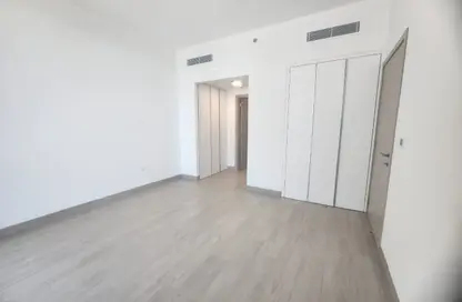 شقة - غرفة نوم - 2 حمامات للايجار في لوما بارك فيوز - منطقة 14 - قرية جميرا الدائرية - دبي