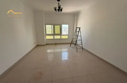 Apartment - 1 Bedroom - 2 Bathrooms for rent in Qasimia 13 building - Al Nad - Al Qasimia - Sharjah Apartment - 1 Bedroom - 2 Bathrooms for rent in Qasimia 13 building - Al Nad - Al Qasimia - Sharjah