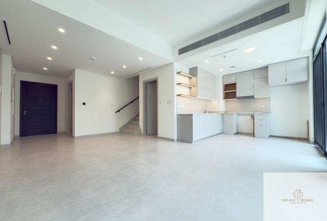 Ready To Move In - Brand New - Single Row