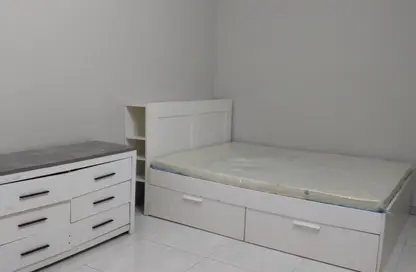 Apartment - 1 Bedroom - 1 Bathroom for rent in Al Zahraa - Abu Dhabi