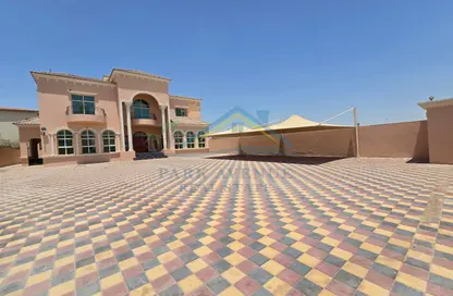 فيلا - 6 غرف نوم للايجار في مركز محمد بن زايد - مدينة محمد بن زايد - أبوظبي