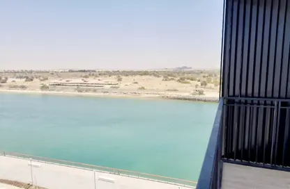 Apartment - 2 Bedrooms - 2 Bathrooms for sale in Waters Edge - Yas Island - Abu Dhabi