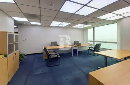 Shop - Studio for rent in Corniche Road - Abu Dhabi
