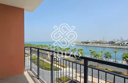 Apartment - 1 Bedroom - 1 Bathroom for sale in Port de La Mer - La Mer - Jumeirah - Dubai