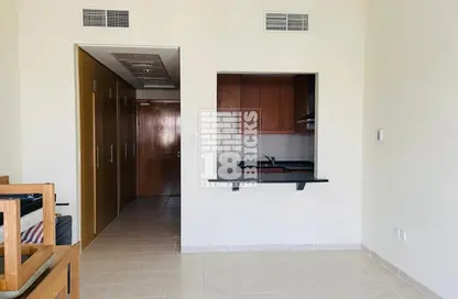 شقة - 1 حمام للايجار في ديسكفري غاردنز - دبي