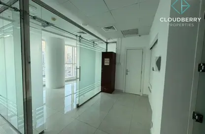 Office Space - Studio - 1 Bathroom for rent in Lake Central - Business Bay - Dubai