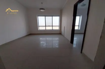 Apartment - 1 Bedroom - 2 Bathrooms for rent in Al Majaz 2 - Al Majaz - Sharjah Apartment - 1 Bedroom - 2 Bathrooms for rent in Al Majaz 2 - Al Majaz - Sharjah
