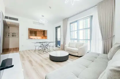 Apartment - 1 Bedroom - 1 Bathroom for rent in Standpoint Tower 1 - Standpoint Towers - Downtown Dubai - Dubai