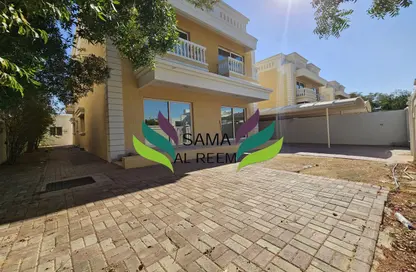 Villa - 5 Bedrooms - 4 Bathrooms for rent in Al Manara - Dubai Villa - 5 Bedrooms - 4 Bathrooms for rent in Al Manara - Dubai