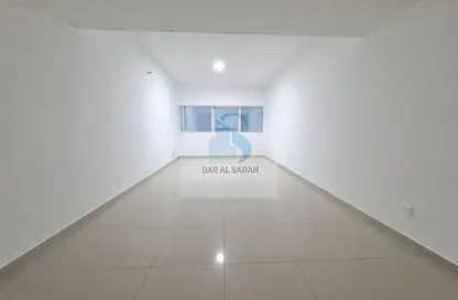 Apartment - Studio - 1 Bathroom for rent in Al Nahda Complex - Al Nahda - Sharjah