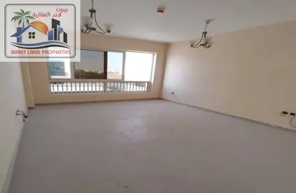 Apartment - 1 Bedroom - 2 Bathrooms for rent in Al Hooshi Villas - Hoshi - Al Badie - Sharjah
