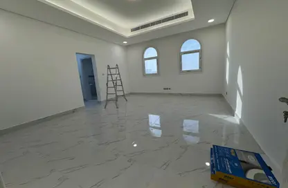 شقة - 1 حمام للايجار في مدينة الرياض - أبوظبي