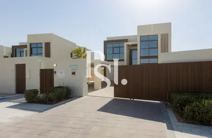 Villa - 4 Bedrooms - 6 Bathrooms for sale in Souk Al Jubail - Al Jubail Island - Abu Dhabi