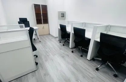 Business Centre - Studio - 4 Bathrooms for rent in Latifa Tower - Sheikh Zayed Road - Dubai