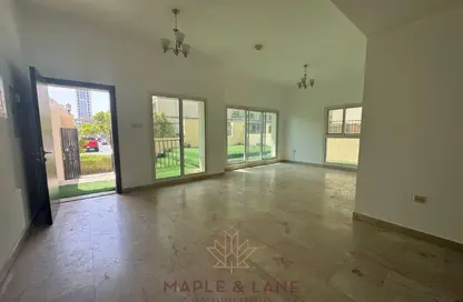 Townhouse - 3 Bedrooms - 5 Bathrooms for rent in La Residencia Del Sol - Jumeirah Village Circle - Dubai