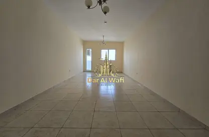 Apartment - 2 Bedrooms - 2 Bathrooms for rent in Al Hafeet Tower 6 - Al Nahda - Sharjah