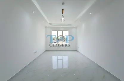 شقة - 2 غرف نوم - 2 حمامات للايجار في سليمي - الجيمي - العين