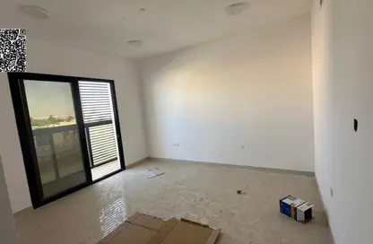 عمارة بالكامل - استوديو - 8 حمامات للبيع في الجرف 2 - الجرف - عجمان وسط المدينة - عجمان