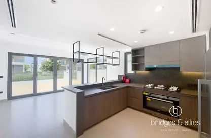 Villa - 4 Bedrooms - 5 Bathrooms for rent in Aura - Tilal Al Ghaf - Dubai