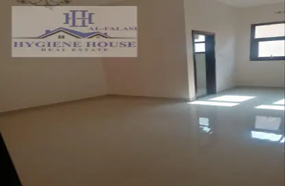 Empty Room image for: Apartment - 3 Bedrooms - 4 Bathrooms for rent in Al Mowaihat 3 - Al Mowaihat - Ajman, Image 1