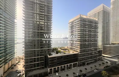 Apartment - 1 Bedroom - 1 Bathroom for rent in Marina Vista - EMAAR Beachfront - Dubai Harbour - Dubai